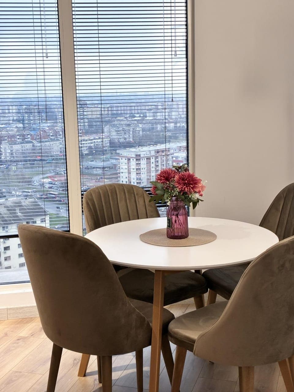 View (from property/room), Living room, Dining area