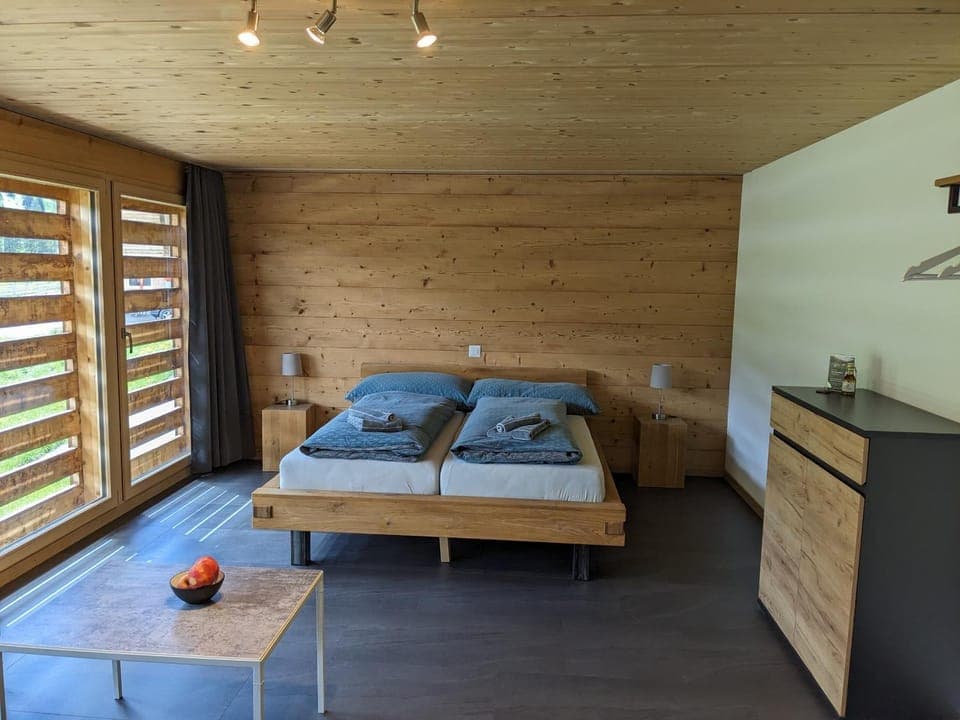 Photo of the whole room, Bedroom