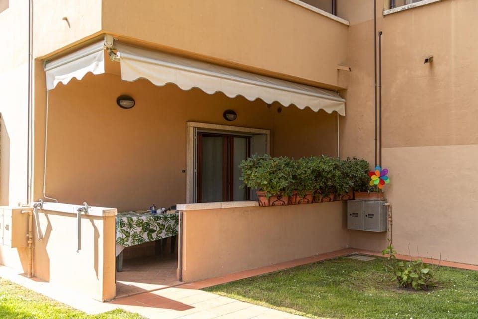 Patio, Balcony/Terrace