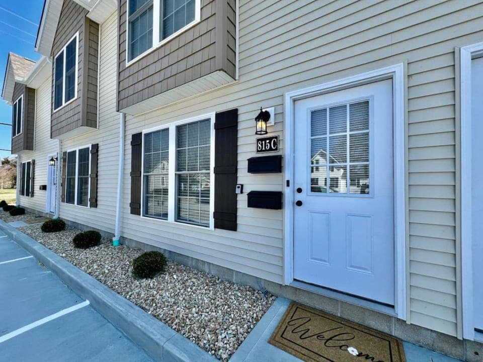 Pearl of a new construction home Batesville, IN Apartment in Indiana