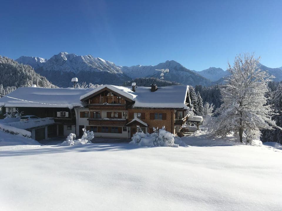 Property building, Natural landscape, Winter, Mountain view