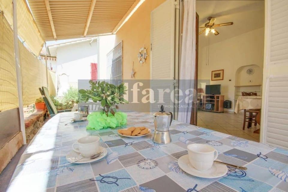 Property building, Dining area
