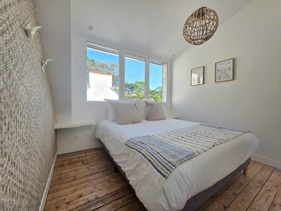 Bedroom, Garden view