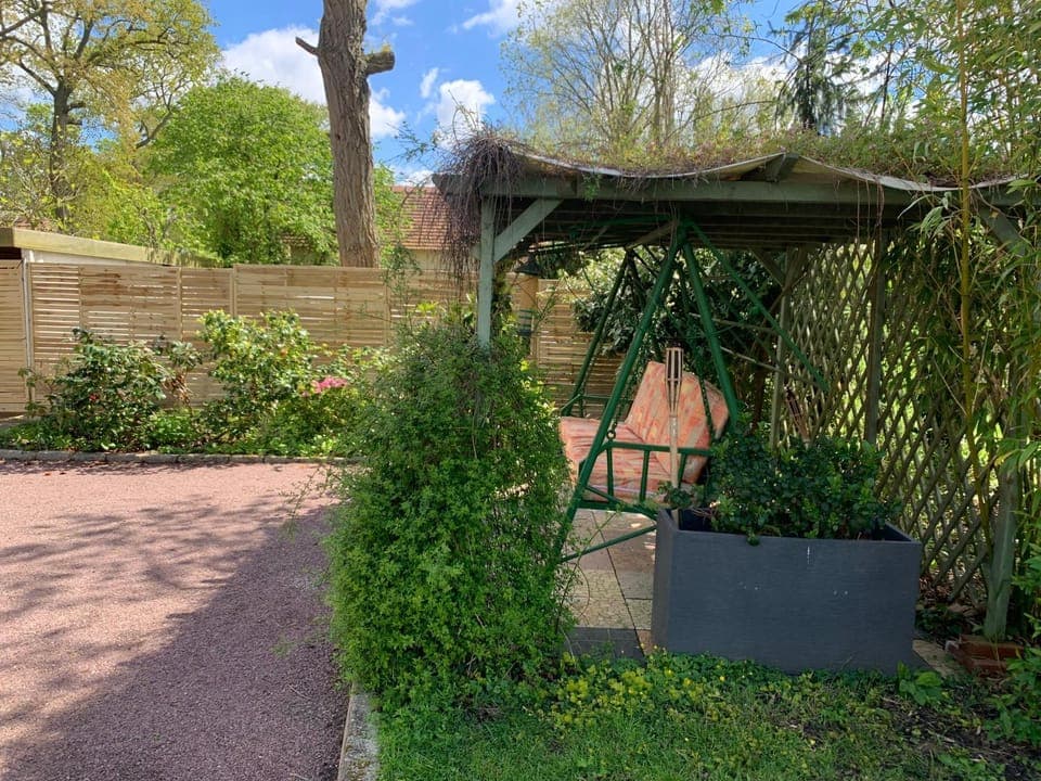 BBQ facilities, Garden