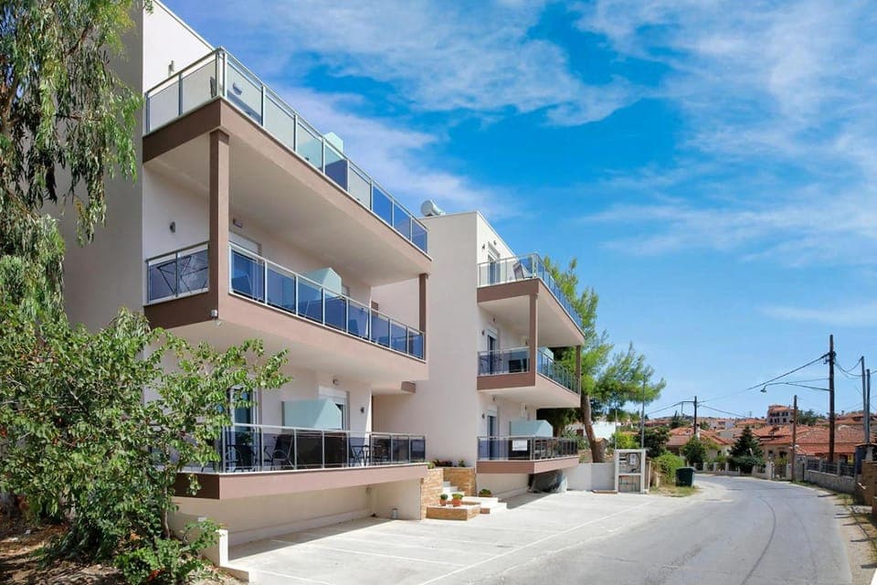 Neighbourhood, Street view