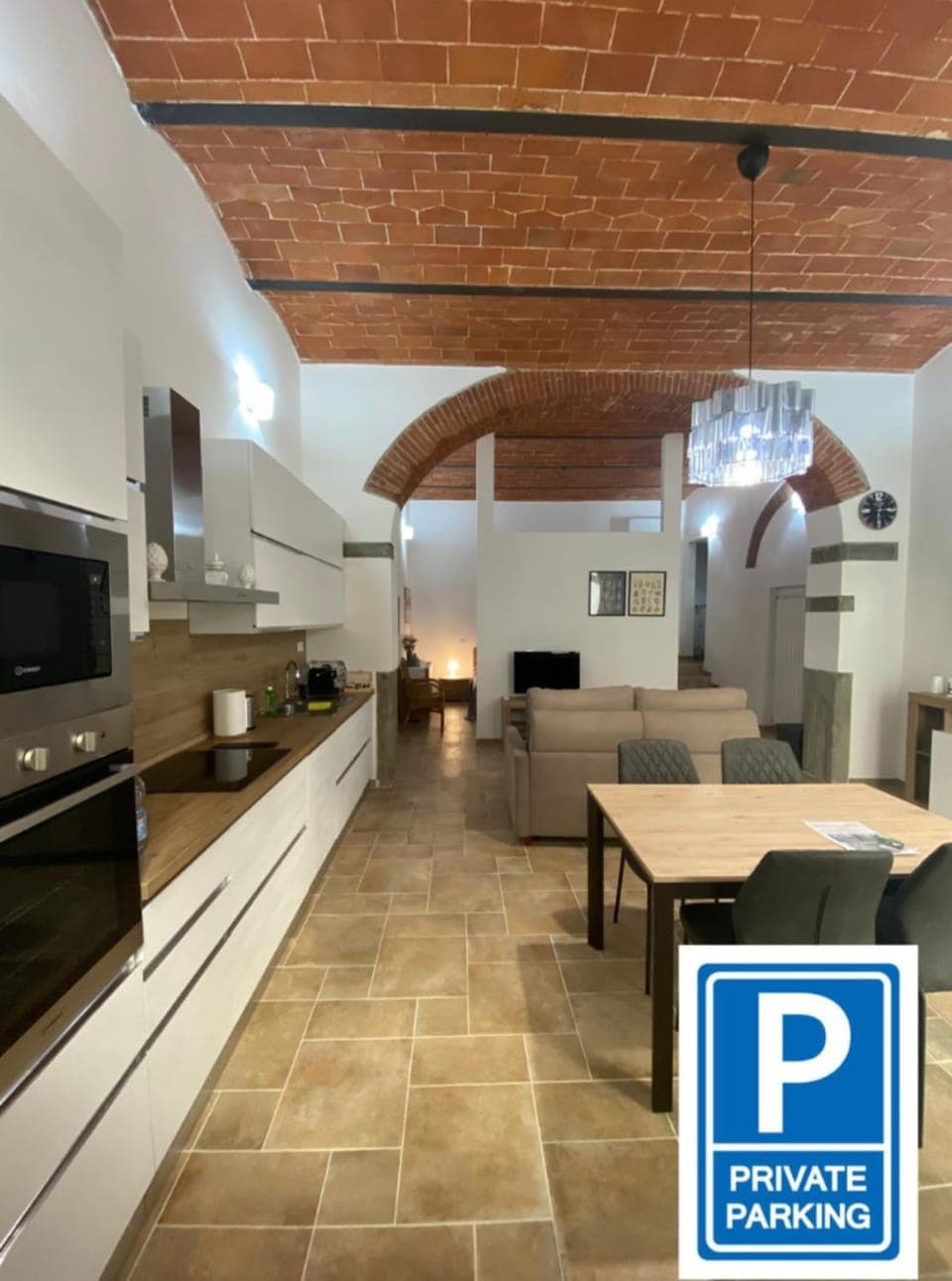 Kitchen or kitchenette, Living room