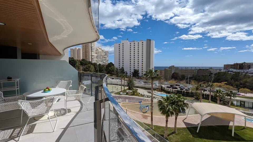 View (from property/room), Balcony/Terrace