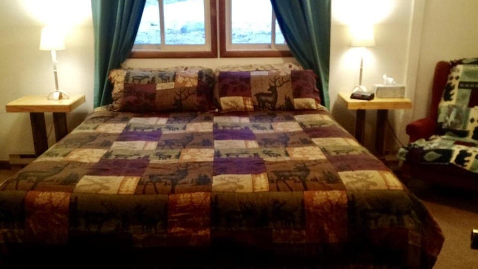 Historic Big Mountain Chalet Lower Apartment in Whitefish