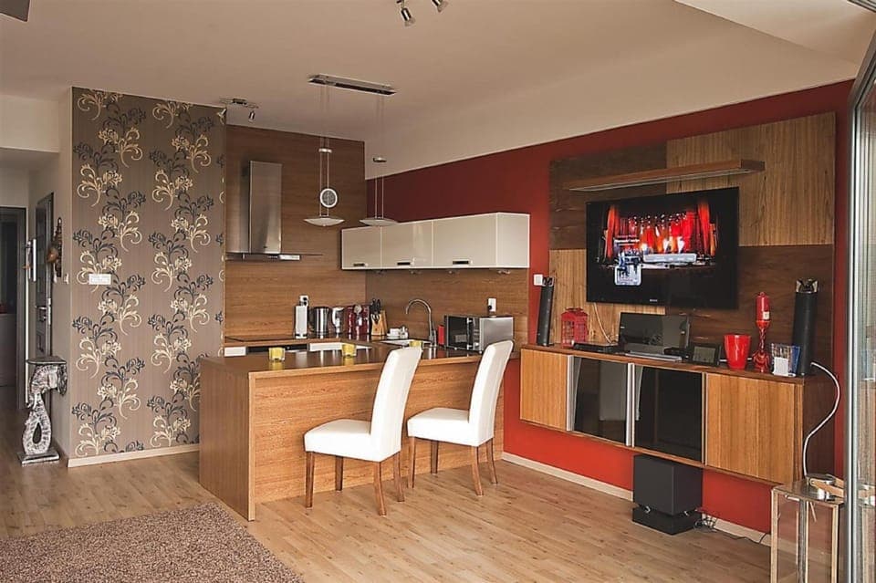 TV and multimedia, Kitchen or kitchenette, Living room
