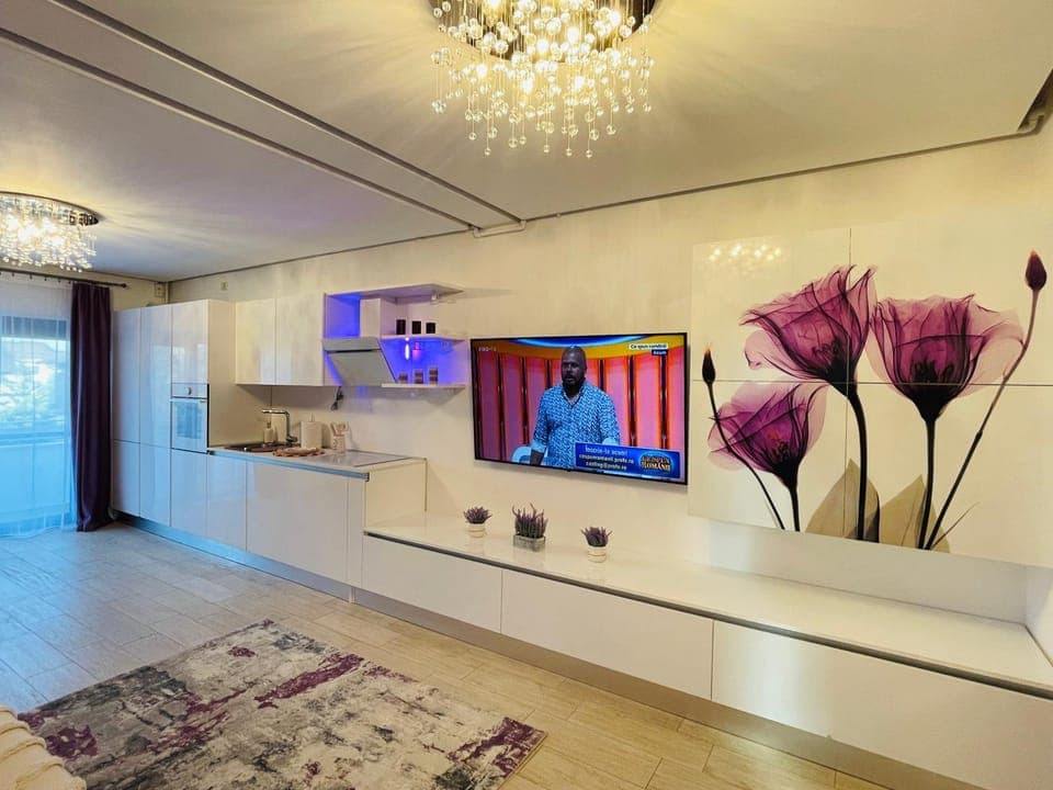 TV and multimedia, Kitchen or kitchenette