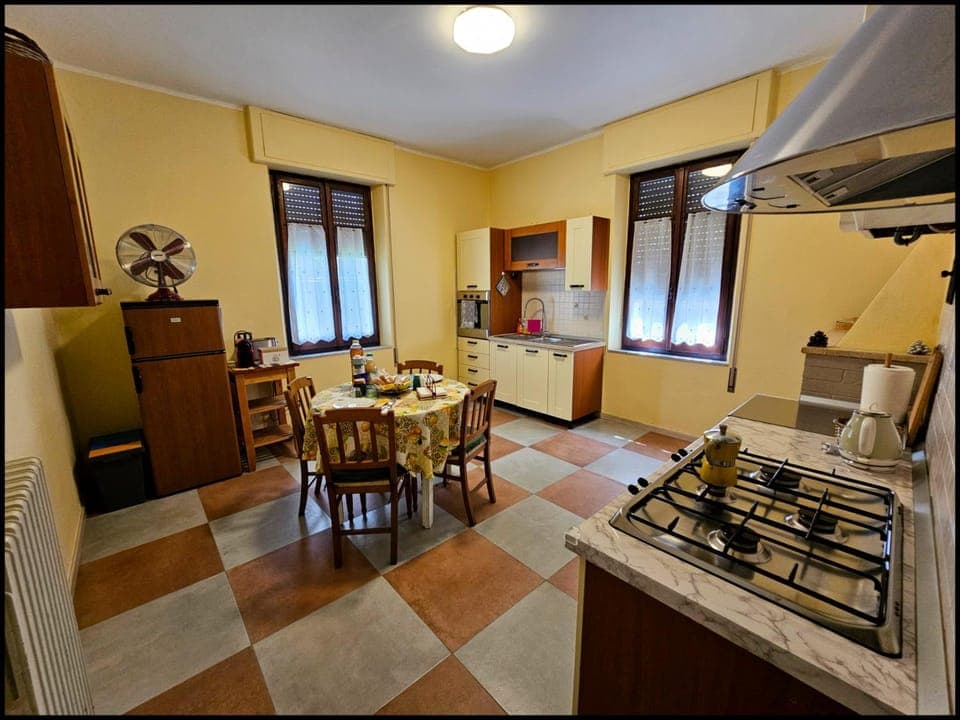 Kitchen or kitchenette, Breakfast, Breakfast, Buffet breakfast, Buffet breakfast, Italian breakfast, Italian breakfast, furniture, furniture, kitchen, kitchen