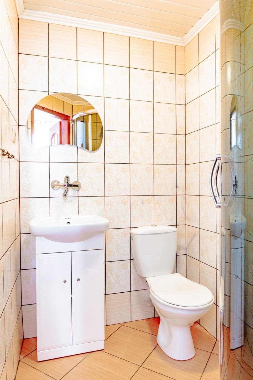 Shower, Toilet, Bathroom