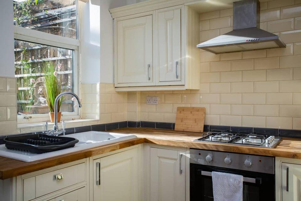 Kitchen or kitchenette, Kitchen or kitchenette, minibar, pet friendly, stove