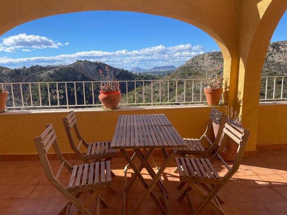 Balcony/Terrace, Balcony/Terrace, Mountain view