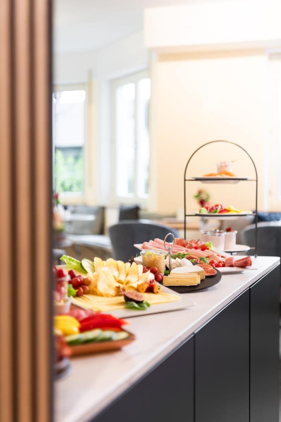 Restaurant/places to eat, Food, Breakfast, Buffet breakfast