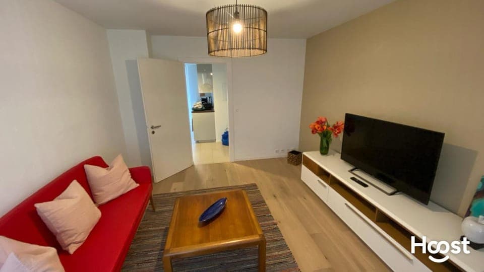 Communal lounge/ TV room, Living room