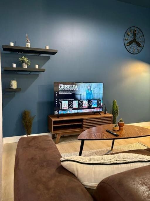 TV and multimedia, Living room