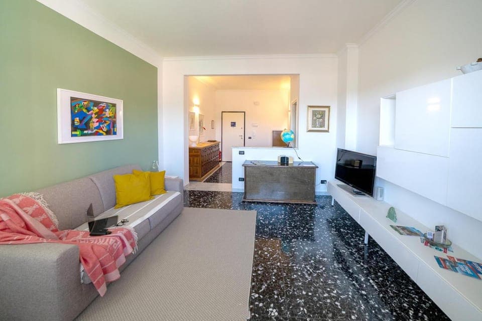 TV and multimedia, Living room