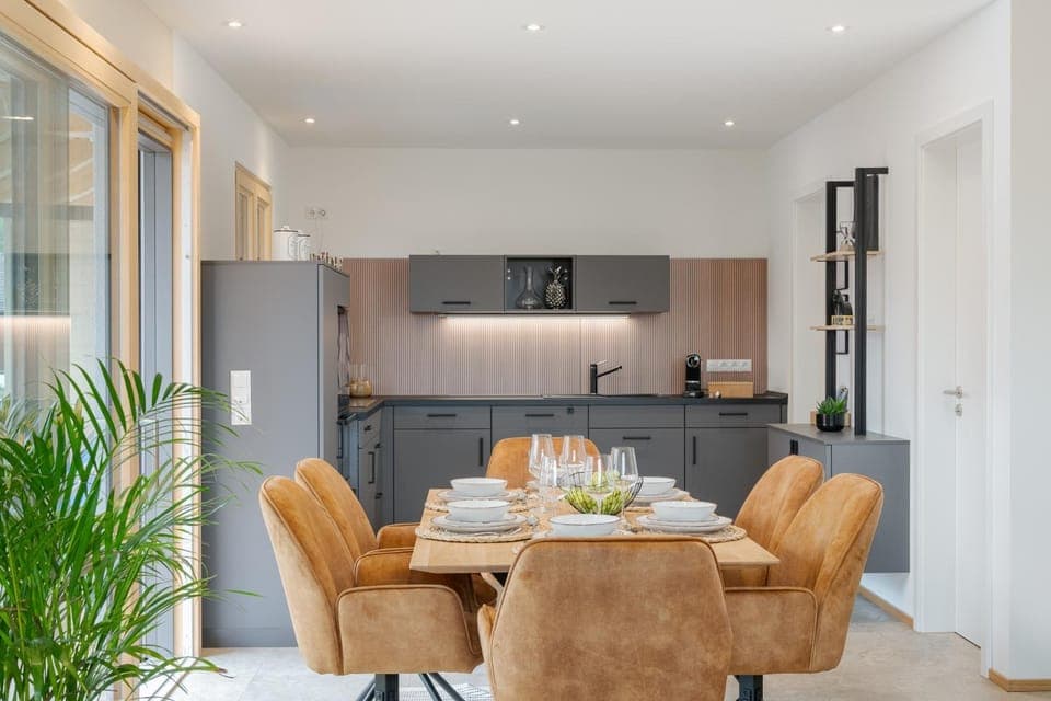 Photo of the whole room, Seating area, kitchen