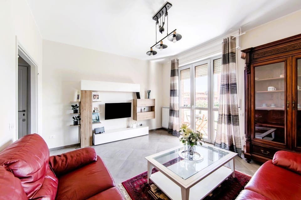 Communal lounge/ TV room, TV and multimedia, Living room