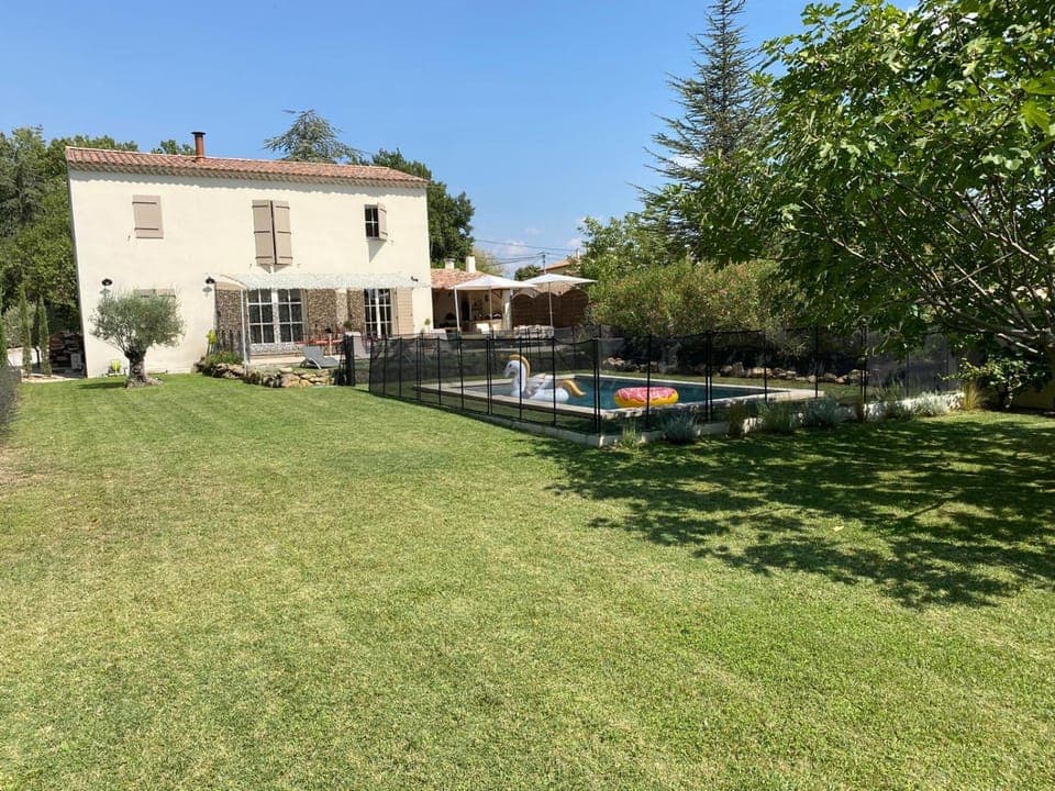 Property building, Garden view, Swimming pool