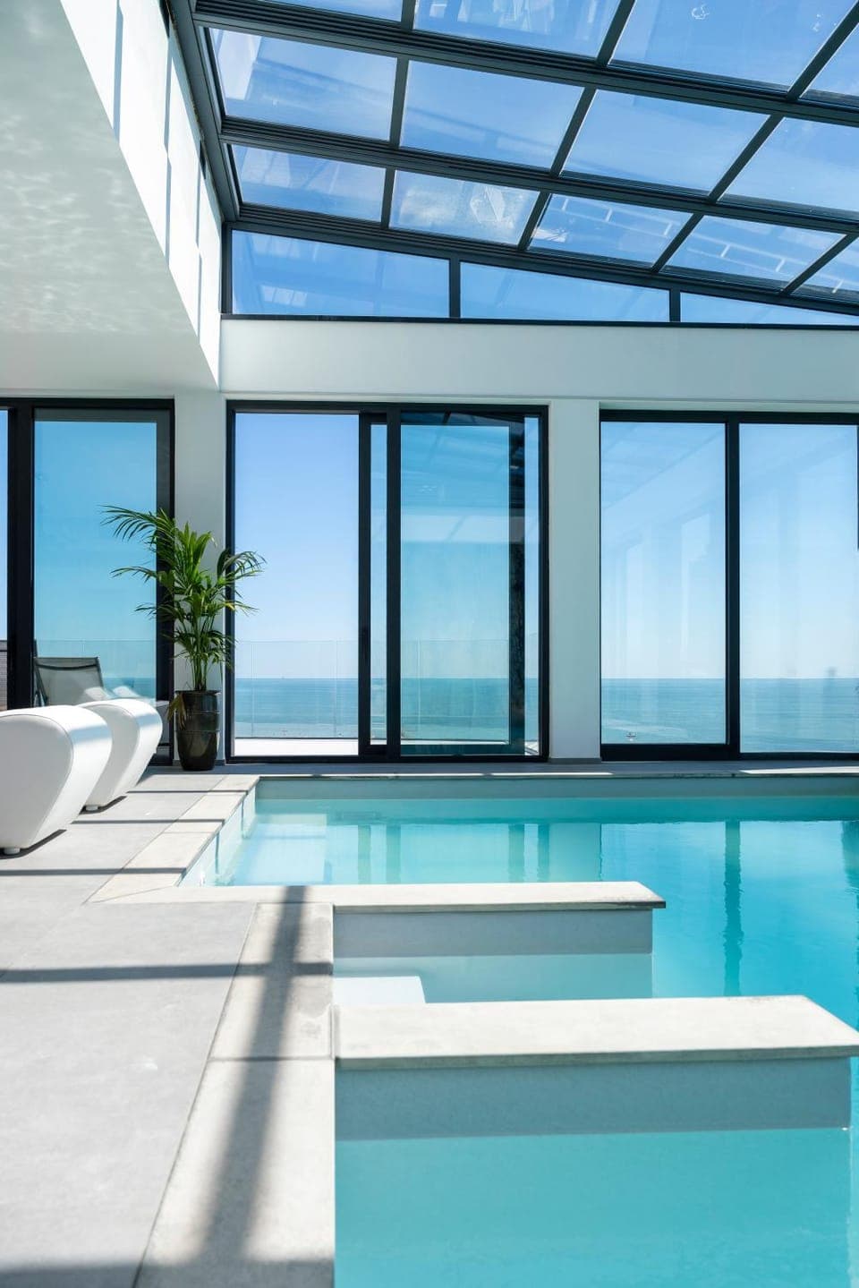 Natural landscape, Pool view, Sea view, Swimming pool, sunbed