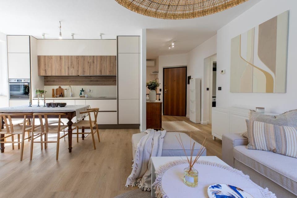 Kitchen or kitchenette, Living room, Dining area