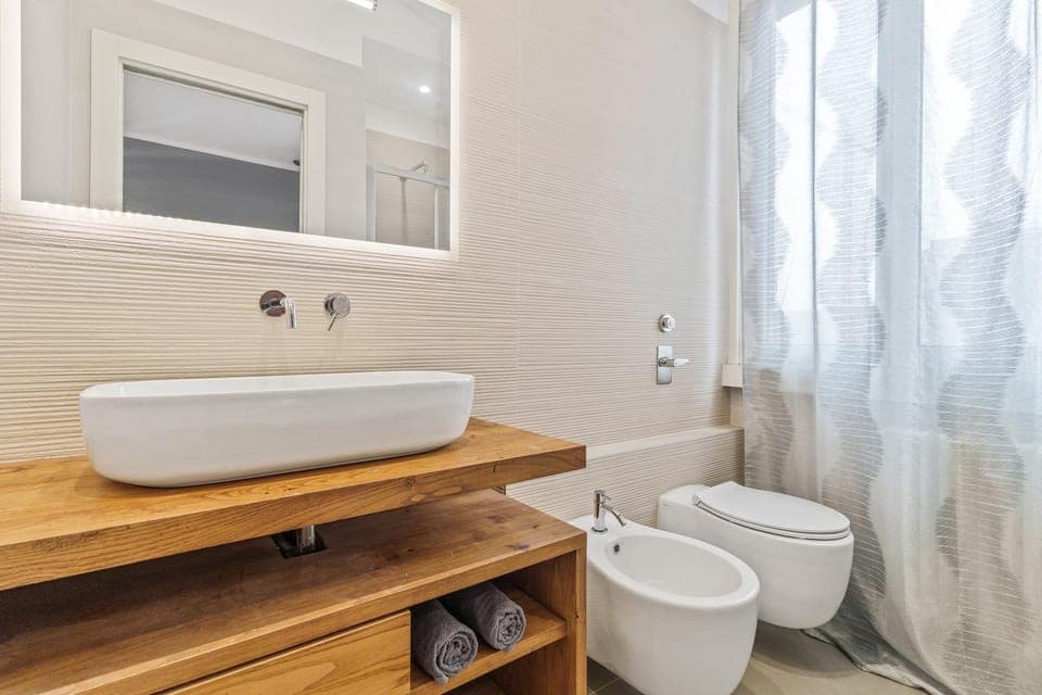 Shower, Toilet, Bathroom, bidet