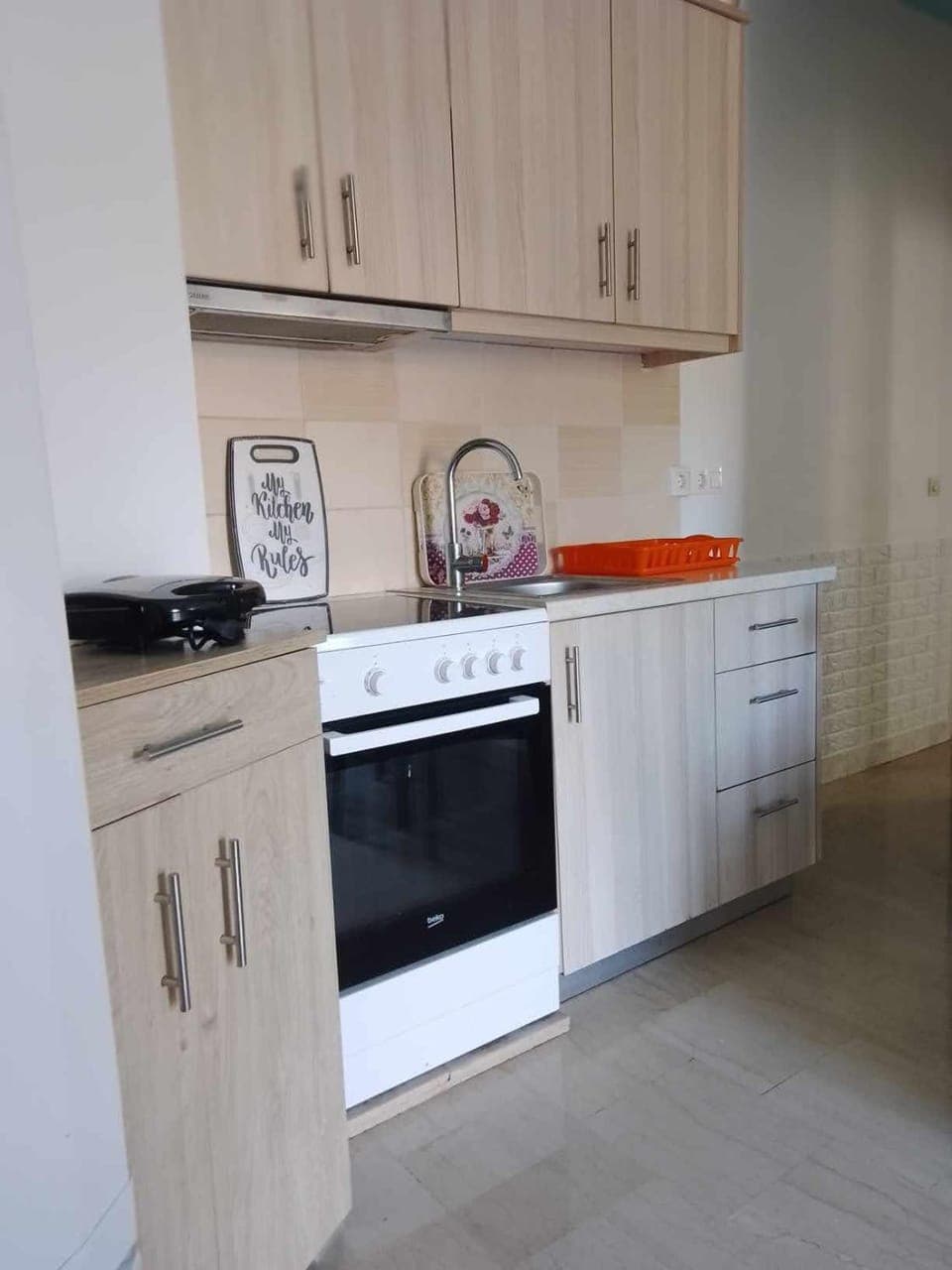 Kitchen or kitchenette, stove