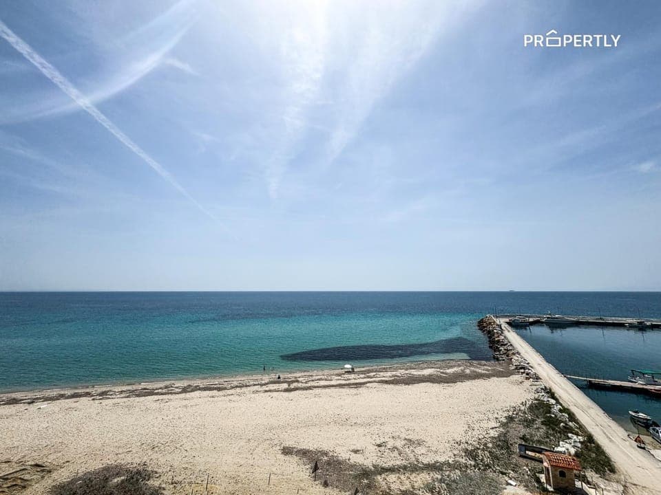 View (from property/room), Balcony/Terrace, Location