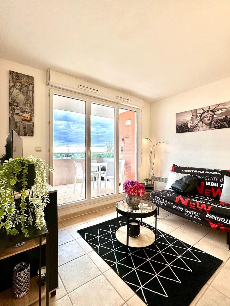 Natural landscape, Living room, Seating area