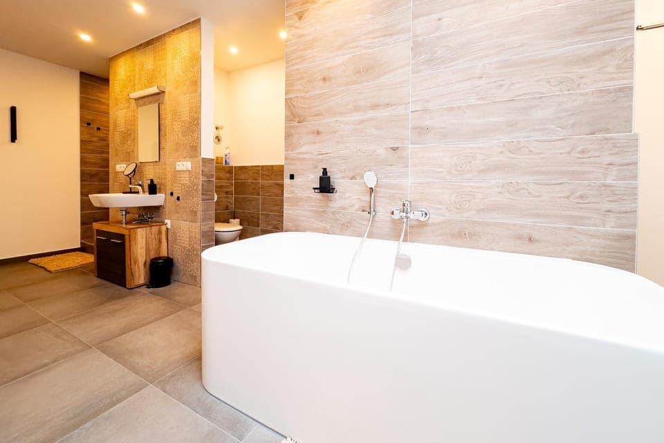 Shower, Bathroom, Bath