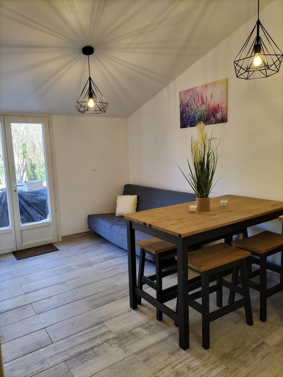 Living room, Dining area