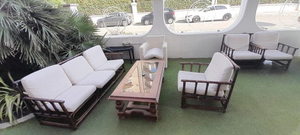 Patio, Day, Garden, Living room, Garden view