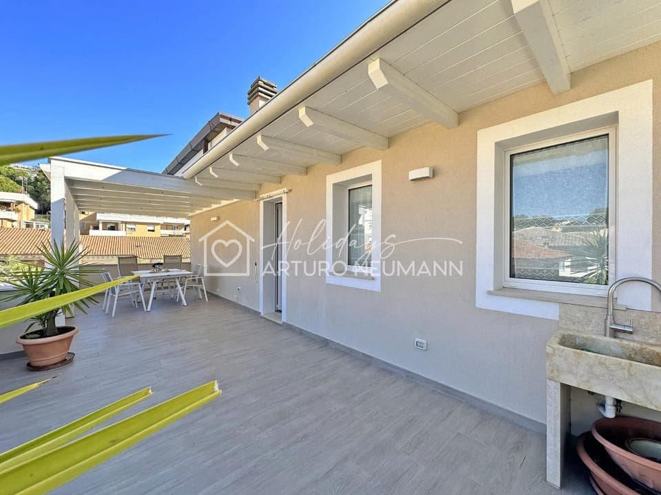 Property building, Day, View (from property/room), Balcony/Terrace, Balcony/Terrace, Dining area