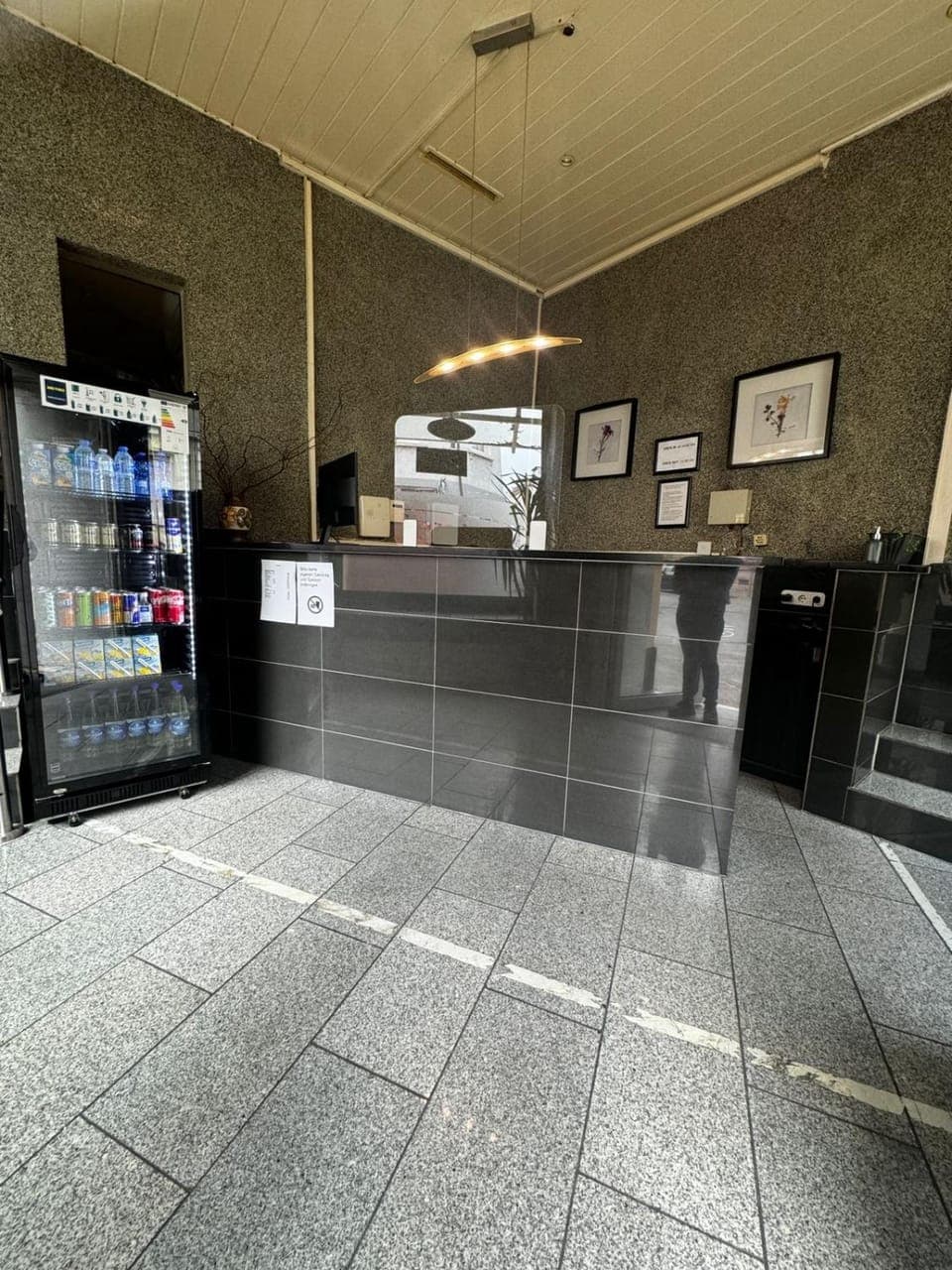 Lobby or reception, vending machine