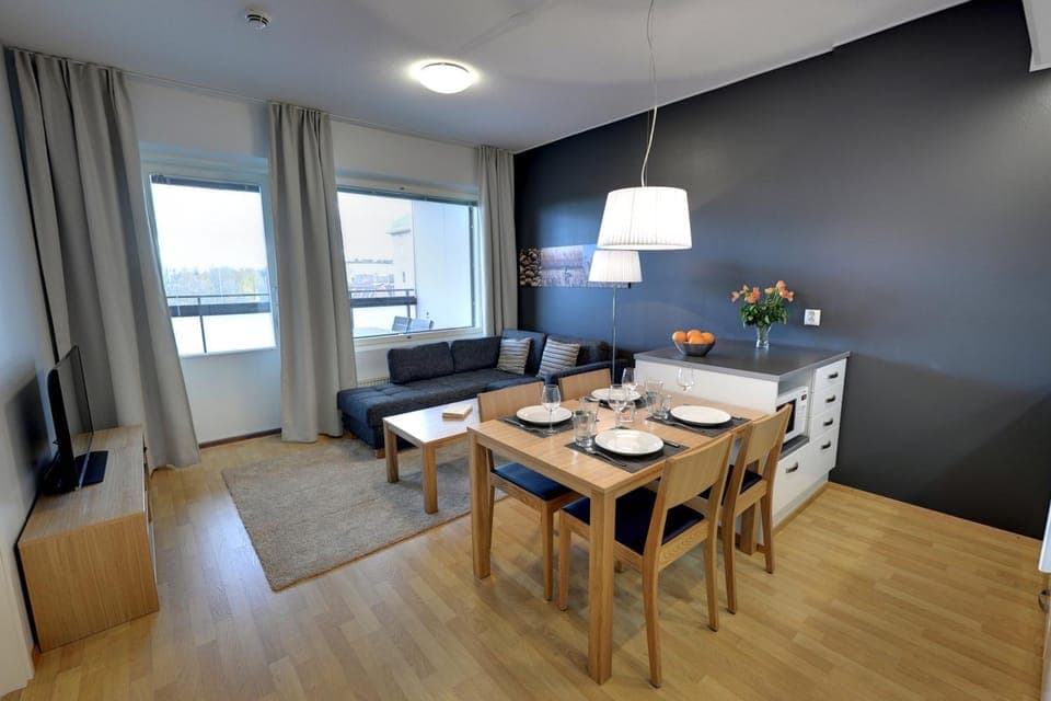Living room, Dining area