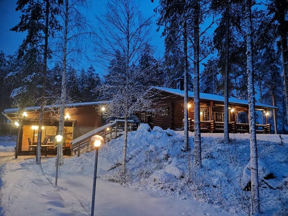 Property building, Natural landscape, Winter
