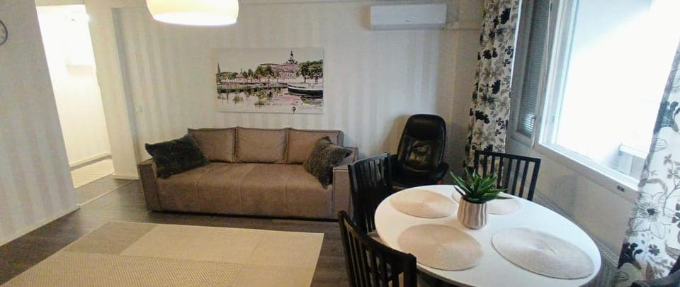 Modern Central Flat- Arrive Late, Leave Late Apartment in Finland