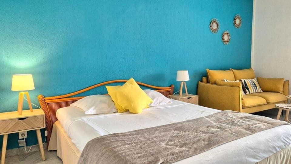 Bed, Bedroom