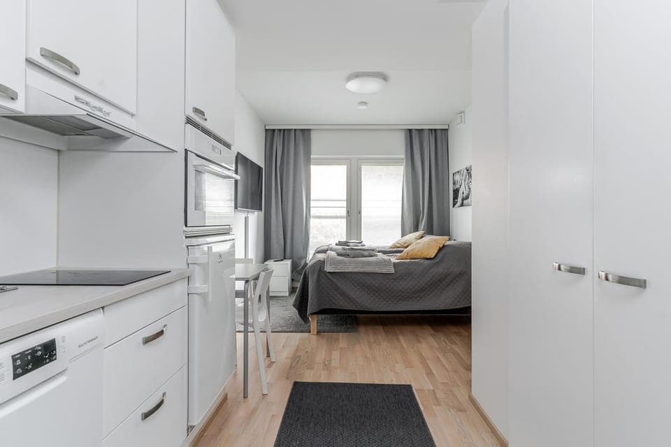 Bed, Coffee/tea facilities, Bedroom, dishwasher, microwave, towels, wardrobe, kitchen