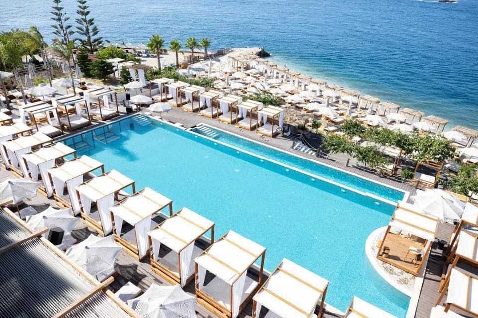 Beach, Swimming pool