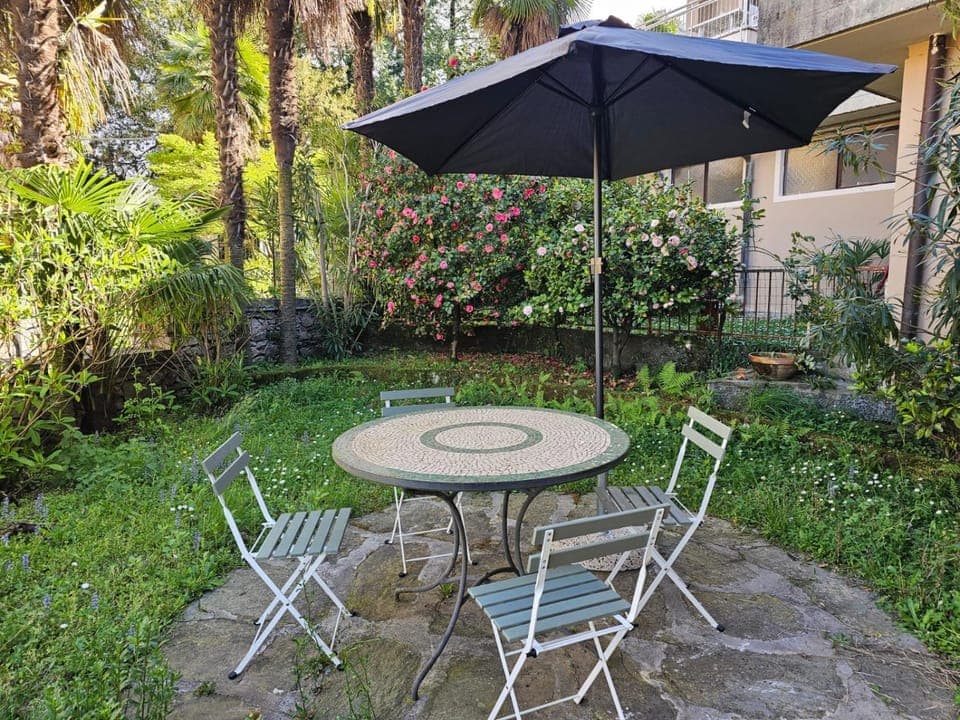 Garden, Garden, Dining area