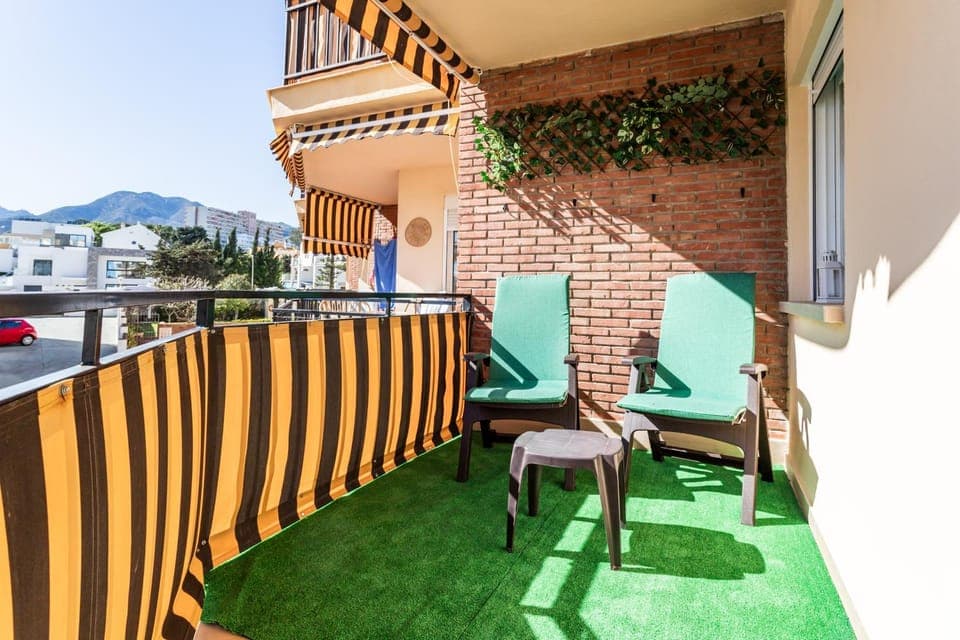 Balcony/Terrace, sunbed