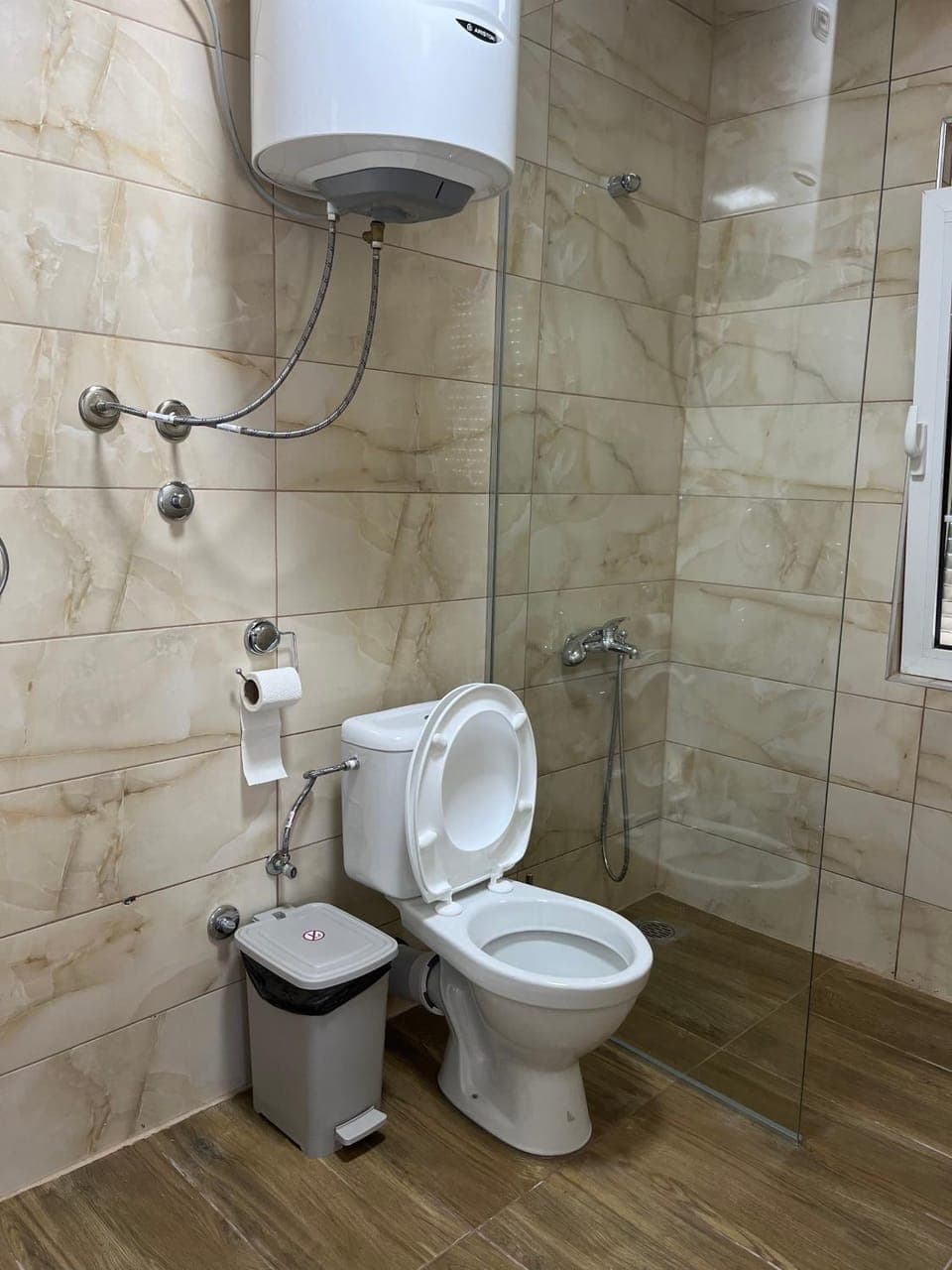 Shower, Toilet, Bathroom