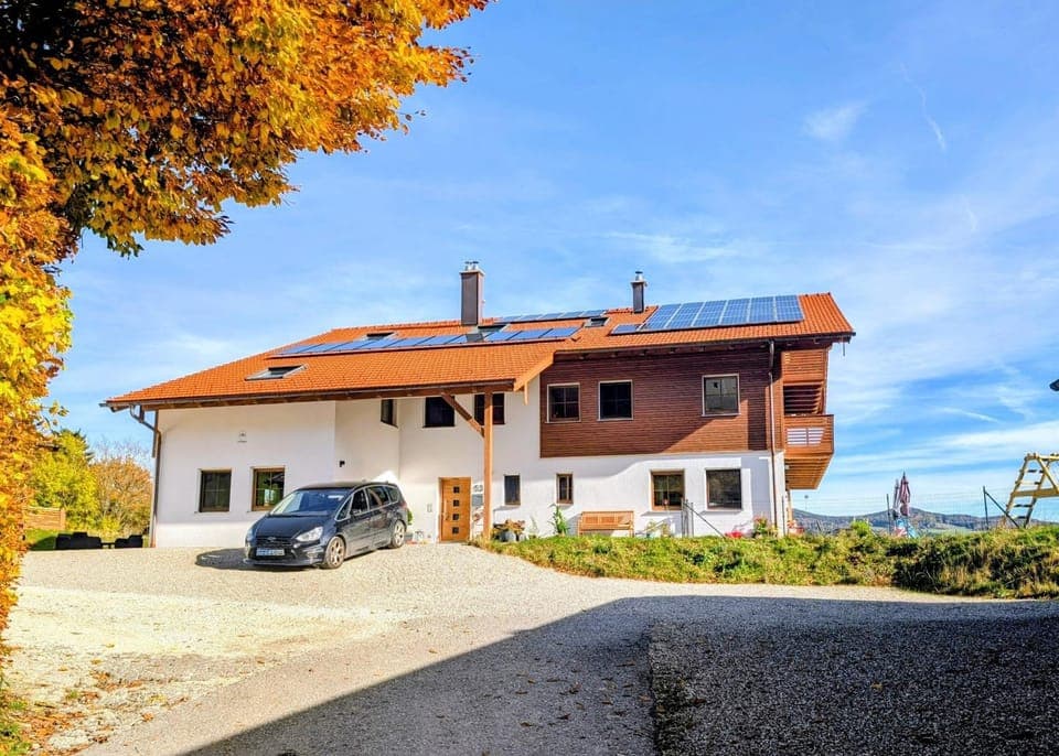 Property building, Day, Parking