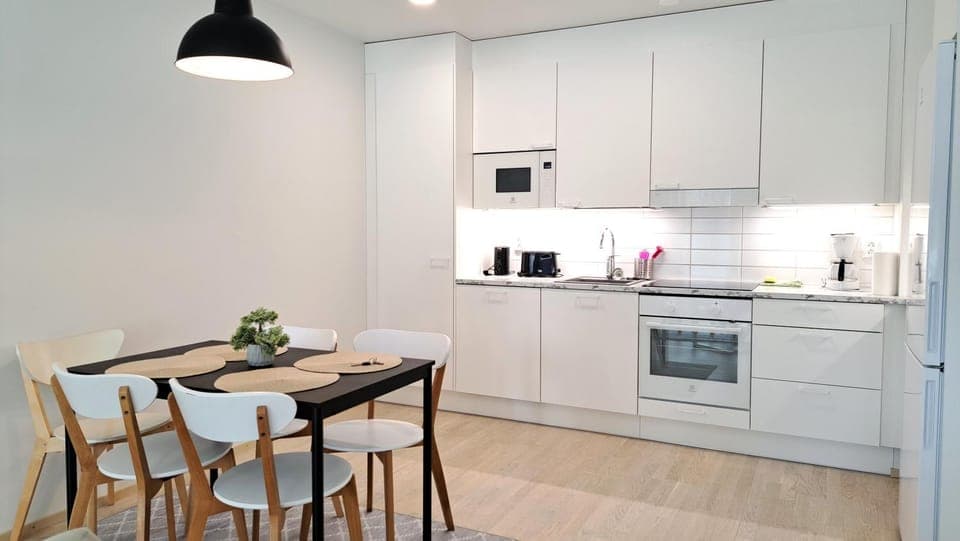 Dining area, dishwasher, pet friendly, toaster