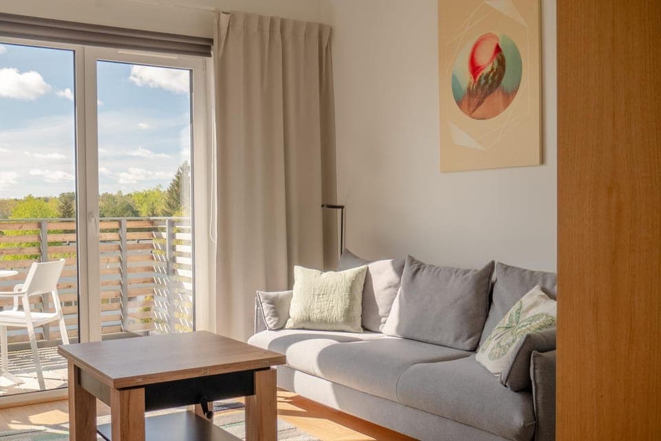 Day, View (from property/room), Balcony/Terrace, Living room, Seating area