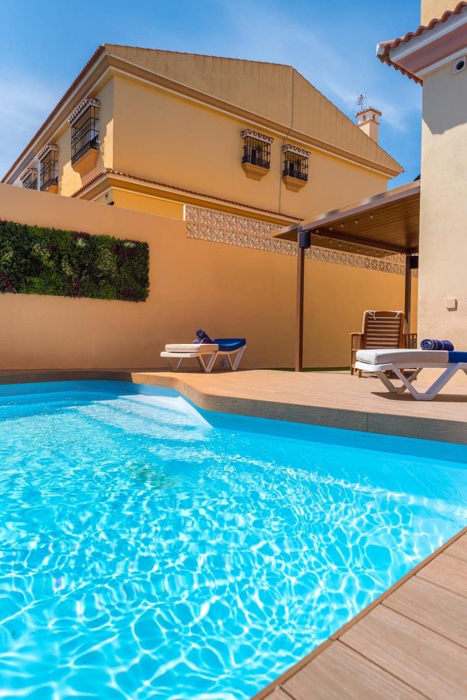 Pool view, Swimming pool
