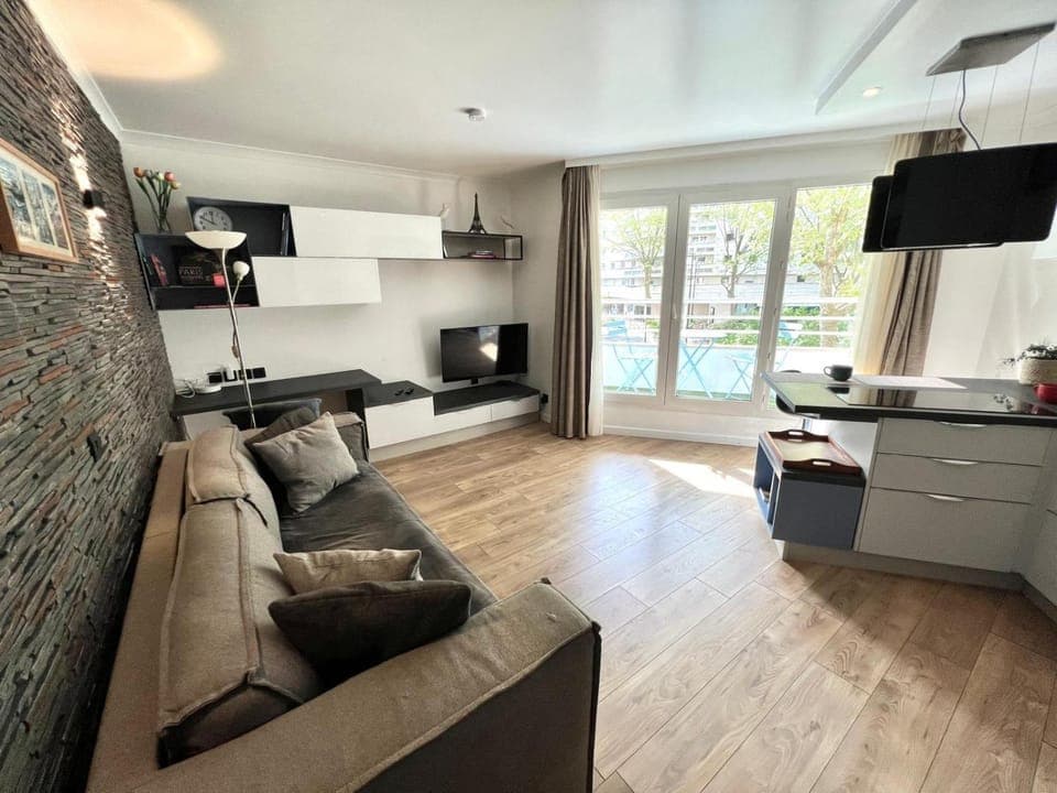 Living room, kitchen